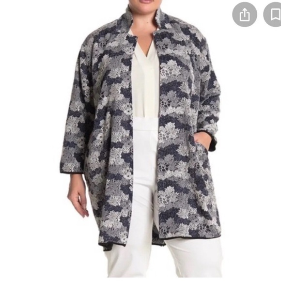 Philosophy Blue and White Floral Open-Front Long Knit Cardigan - Picture 6 of 6